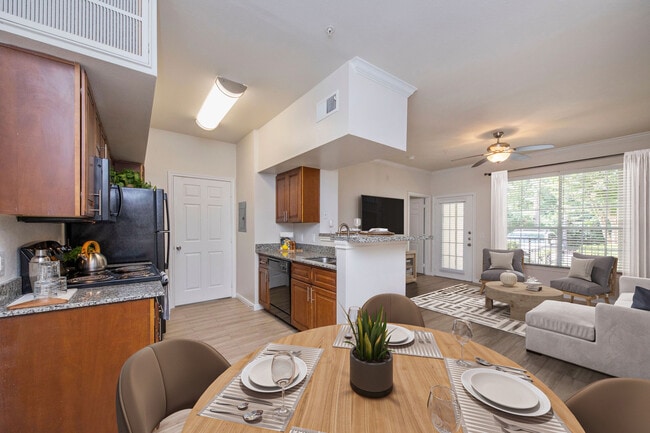 The Commons at Vintage Park in Houston, TX - Foto de edificio - Building Photo