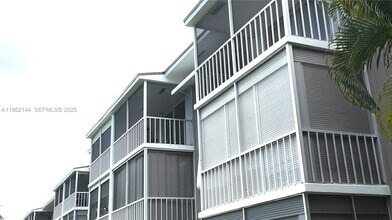 5200 Washington St in Hollywood, FL - Building Photo - Building Photo