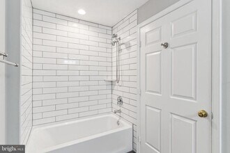 699 Winding Stream Way in Odenton, MD - Building Photo - Building Photo