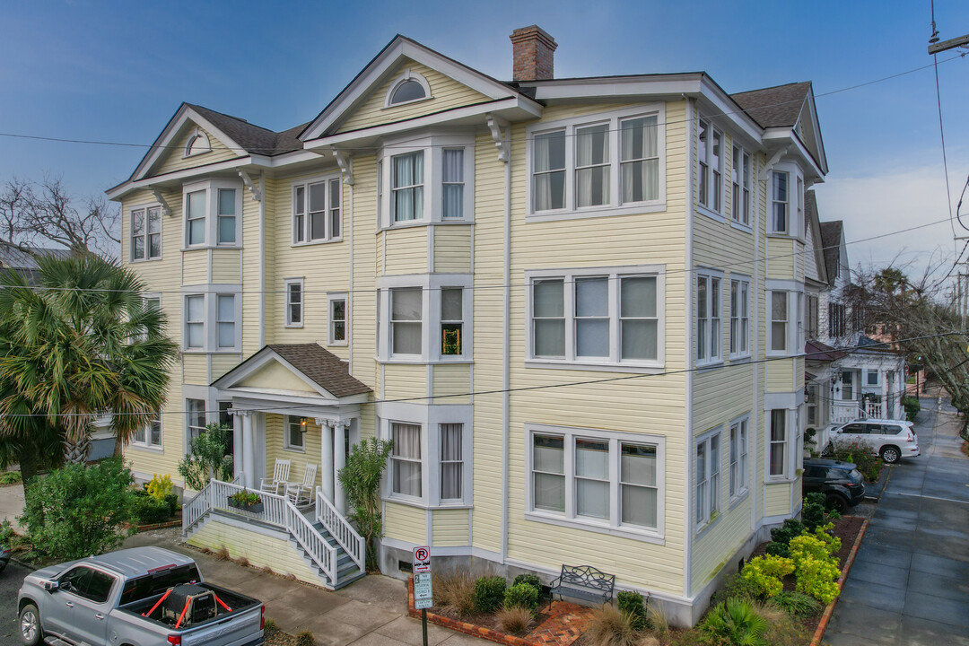 201 Broad St in Charleston, SC - Foto de edificio