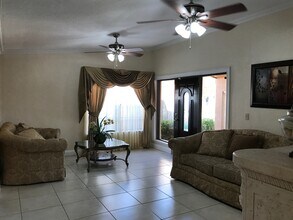 6630 NW 38th Terrace in Virginia Gardens, FL - Building Photo - Building Photo