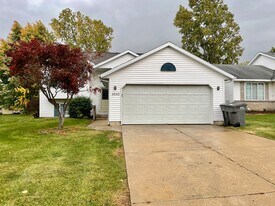 4640 Crosswinds SE in Kentwood, MI - Building Photo