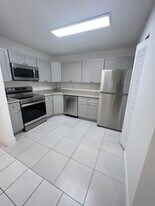 4835 Sable Pine Cir in West Palm Beach, FL - Building Photo