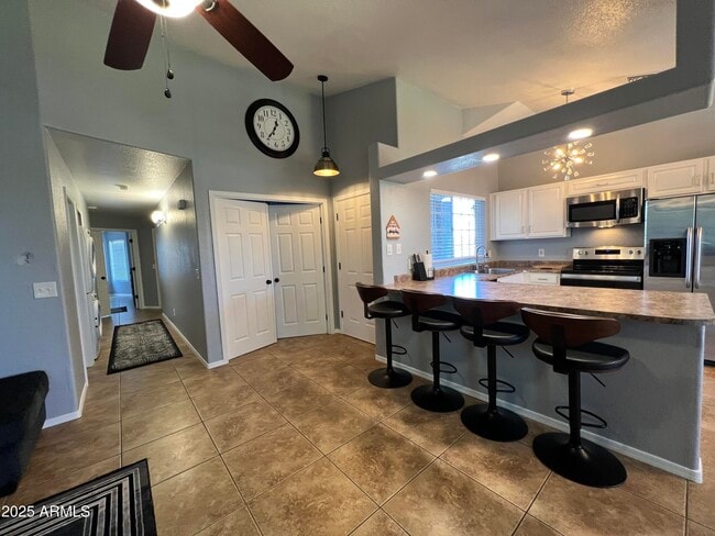 property at 255 S Kyrene Rd