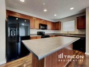 8140 Carina Dr in Indianapolis, IN - Building Photo - Building Photo