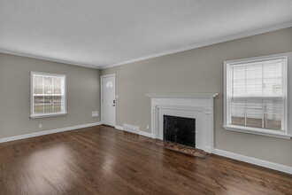 6428 Agnes Ave in Kansas City, MO - Building Photo - Building Photo