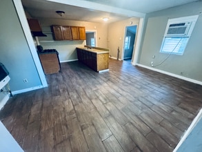 889 Baker Rd in Lake Cormorant, MS - Building Photo - Building Photo