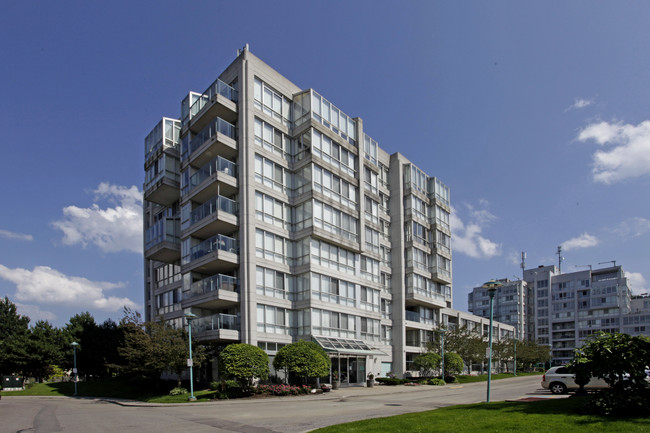 The Breakers in Ajax, ON - Building Photo - Building Photo