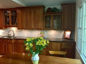 8221 Chivalry Rd in Annandale, VA - Building Photo - Building Photo
