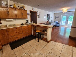 125-125 Mary St W in Kawartha Lakes, ON - Building Photo - Building Photo