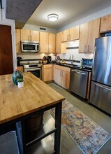 800 Brazos St in Austin, TX - Building Photo - Building Photo