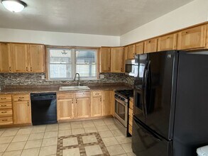 2339 Balsam Ave in Rapid City, SD - Building Photo - Building Photo