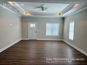 58 Holland Dr in Castle Hayne, NC - Building Photo - Building Photo