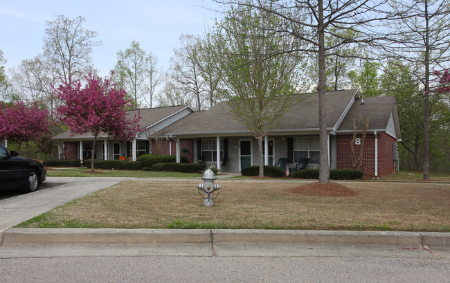 Windcliff Apartments in Gainesville, GA - Foto de edificio - Building Photo