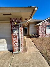2129 Harbor Dr in Norman, OK - Building Photo - Building Photo