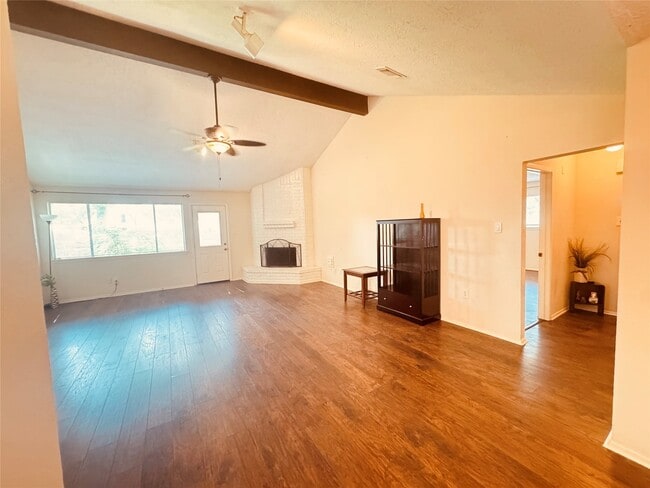 property at 2802 Old Fort Rd