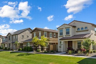 Tricon Gateway in Mesa, AZ - Building Photo