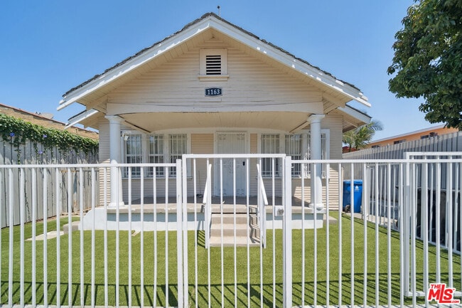 property at 1165 W 38th St