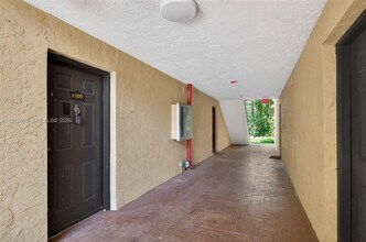 4025 W McNab Rd in Pompano Beach, FL - Building Photo - Building Photo