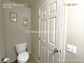 20320 50th Ave E in Spanaway, WA - Building Photo - Building Photo