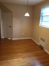 1 Lovell Ave, Unit A in Morristown, NJ - Foto de edificio - Building Photo