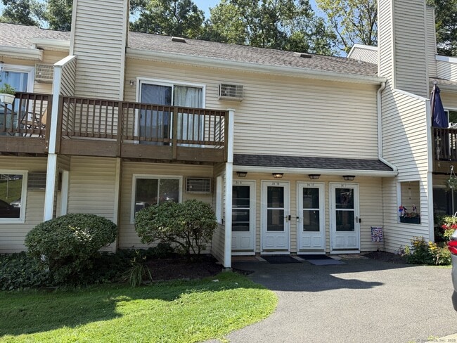 property at 8 Rose Ln