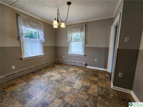 9062 Steinsville Rd in Kempton, PA - Building Photo - Building Photo