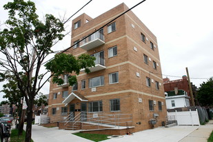 3311 Leavitt St Apartments