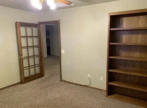 213 Willow Branch Rd in Norman, OK - Building Photo - Building Photo