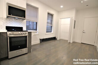 24 Phillips St in Boston, MA - Building Photo - Building Photo