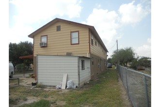 3307 W Rogers Rd in Edinburg, TX - Building Photo - Building Photo