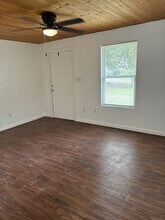 9423 NE 28th St in Oklahoma City, OK - Building Photo - Building Photo