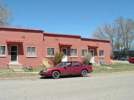 122 E 1st St in Cortez, CO - Building Photo