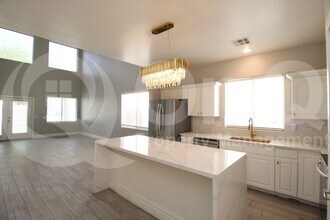 44390 W McClelland Dr in Maricopa, AZ - Building Photo - Building Photo
