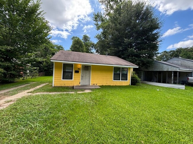 property at 5325 Sussex Ave