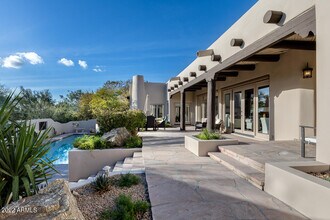 10801 E Happy Valley Rd in Scottsdale, AZ - Building Photo - Building Photo