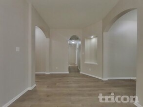 1318 Auburn View Ln in Fresno, TX - Foto de edificio - Building Photo