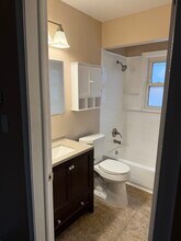 21531 Arrowhead St in St. Clair Shores, MI - Foto de edificio - Building Photo