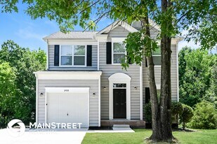 8408 Bristol Ford Pl in Charlotte, NC - Building Photo