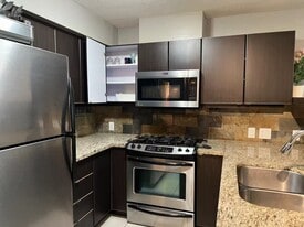 6068 No. 3 Road in Richmond, BC - Building Photo