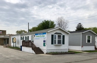 Valley Oaks in La Grange, IL - Building Photo - Other