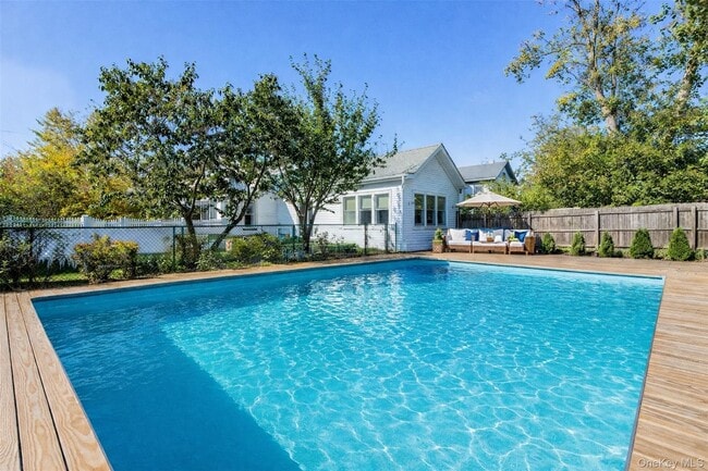 property at 312 5th Ave