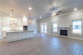 7925 Sweetgum St in Edmond, OK - Building Photo - Building Photo