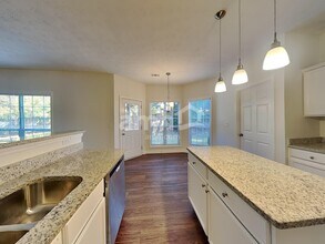 2961 Belfaire Lake Dr in Dacula, GA - Building Photo - Building Photo