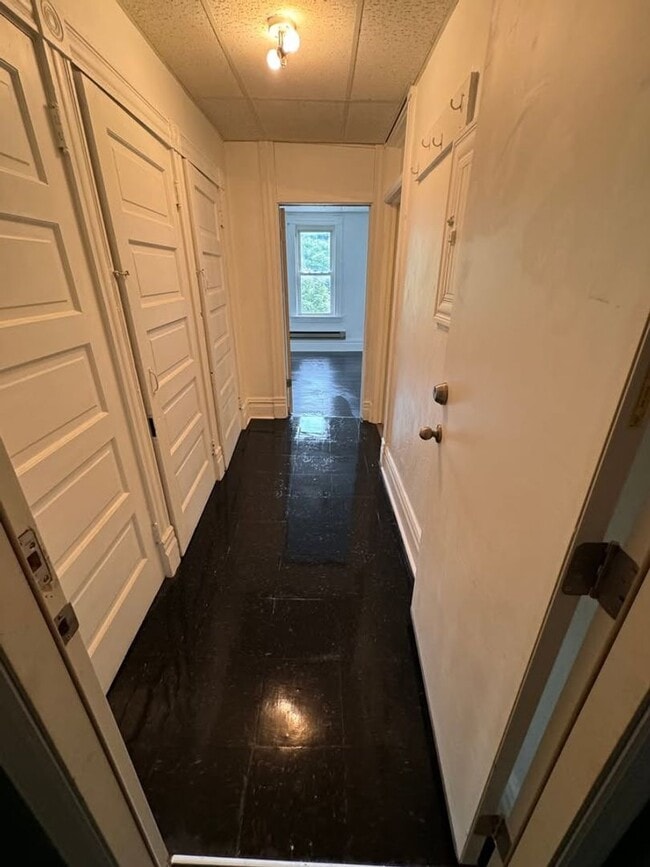 17 Bessemer Ave in Lyndora, PA - Building Photo - Building Photo