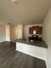 1112 Highwood Ln in East Point, GA - Building Photo - Building Photo