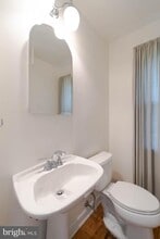 610 Valley Brook Dr in Silver Spring, MD - Building Photo - Building Photo