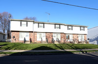 636-644 Sherman St in Akron, OH - Foto de edificio - Building Photo