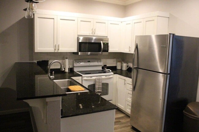 property at 1401 Bagby Ave