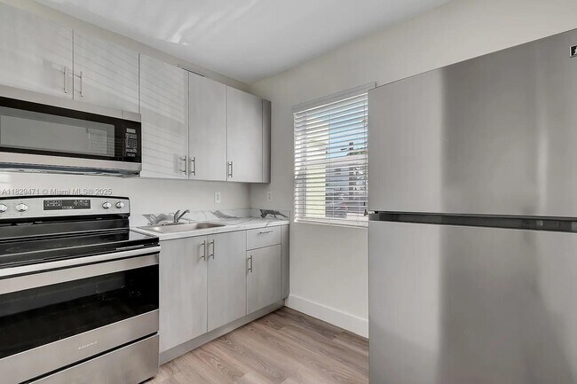 property at 1710 NW 1st Ct